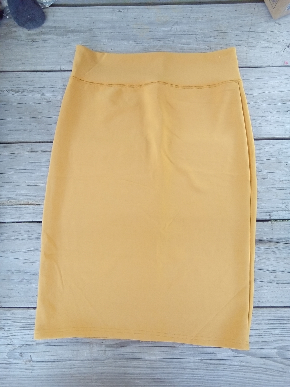 Trendz Mustard Yellow Back Slit Pencil Skirt Size 2XL